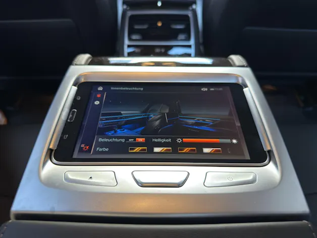 BMW 750d xDrive Steptronic//M-Sport