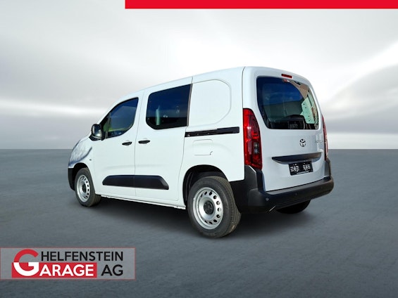 Vehicle image 2 Vehicle image 2