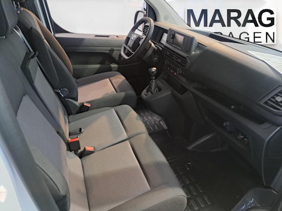 Vehicle image 6 Vehicle image 6