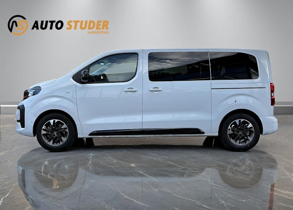 Vehicle image 7 Vehicle image 7