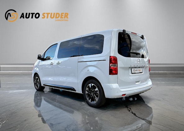 Vehicle image 8 Vehicle image 8