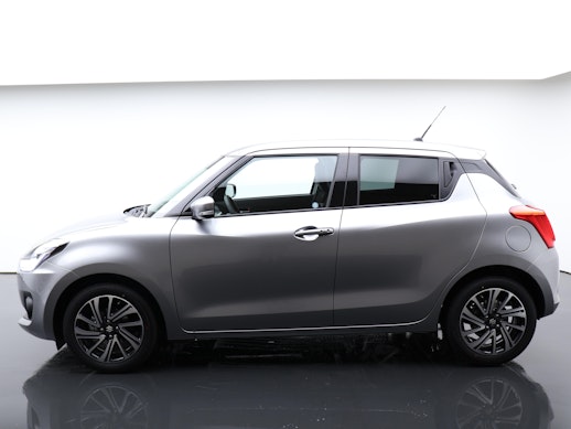 SUZUKI Swift 1.2 Compact Top Hybrid 1
