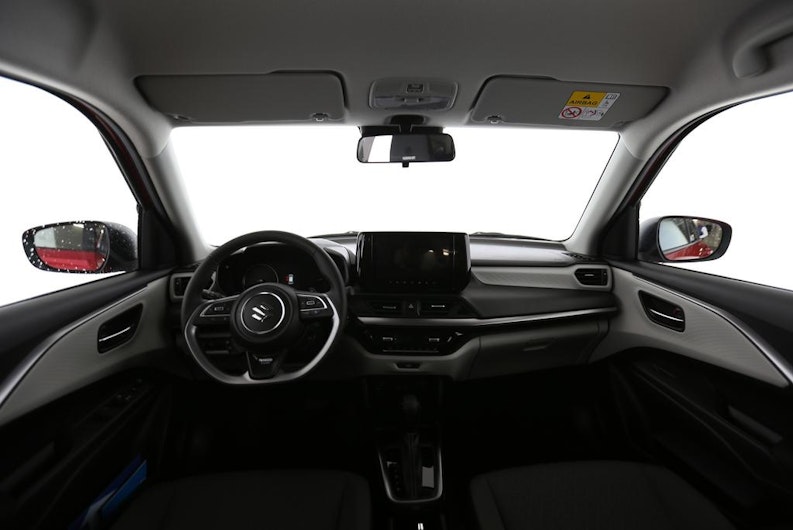 Vehicle image SUZUKI SWIFT