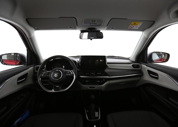 Vehicle image 4 Vehicle image 4