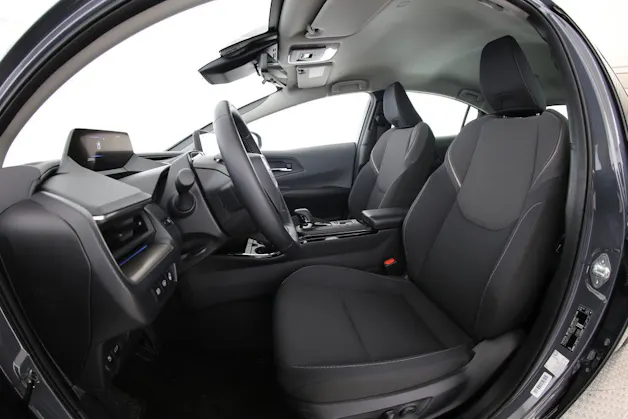 Toyota Prius 2.0 Plug-In-Hybrid Style