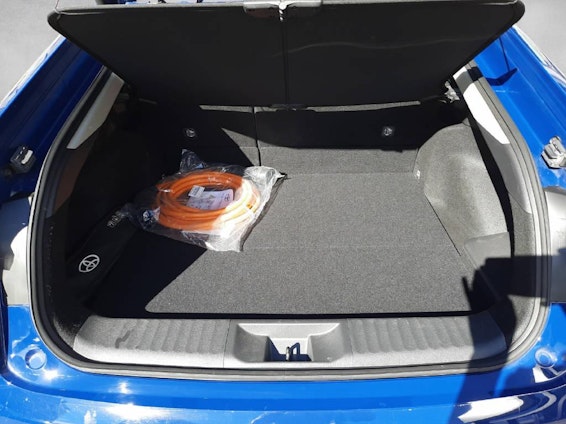 Vehicle image 7 Vehicle image 7