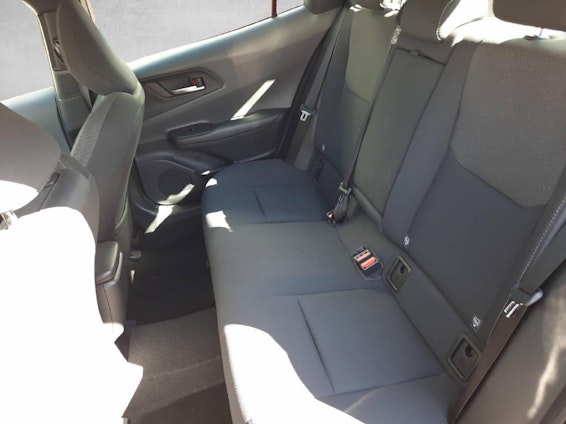 Vehicle image 6 Vehicle image 6