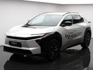 Toyota bZ4X Style AWD 0.99% Leasing "Modell 2026" 22kw Onboard Charger