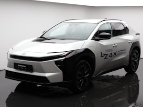Vehicle image TOYOTA bZ4X Style AWD