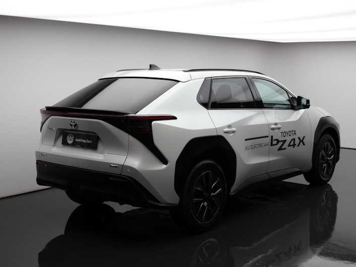 Vehicle image TOYOTA BZ4X