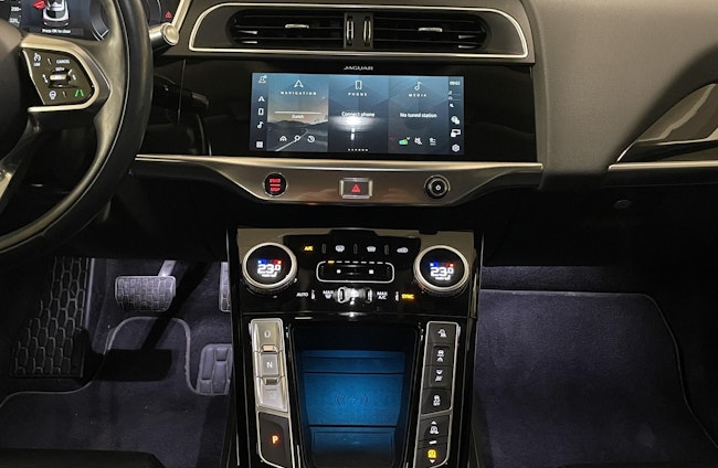 Vehicle image 5 Vehicle image 5