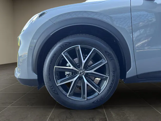 Lexus LBX 1.5 Hybrid Cool AWD