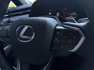 Lexus LBX 1.5 Hybrid Cool AWD
