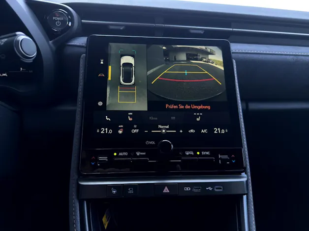 Lexus LBX 1.5 Hybrid Cool AWD