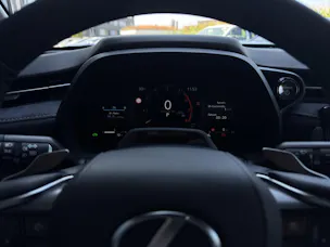 Lexus LBX 1.5 Hybrid Cool AWD