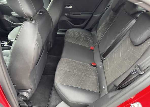 Vehicle image 7 Vehicle image 7