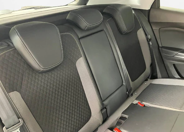 image du véhicule 7 image du véhicule 7