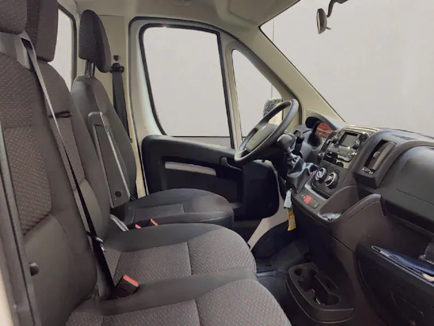 Peugeot Boxer DKab.-Pick-Up 335 L3 2.2 BlueHDi 165