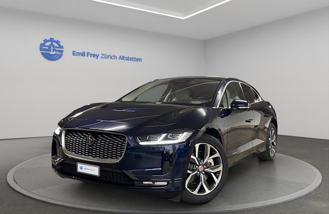 First vehicle image First vehicle image