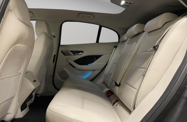 Vehicle image 14 Vehicle image 14