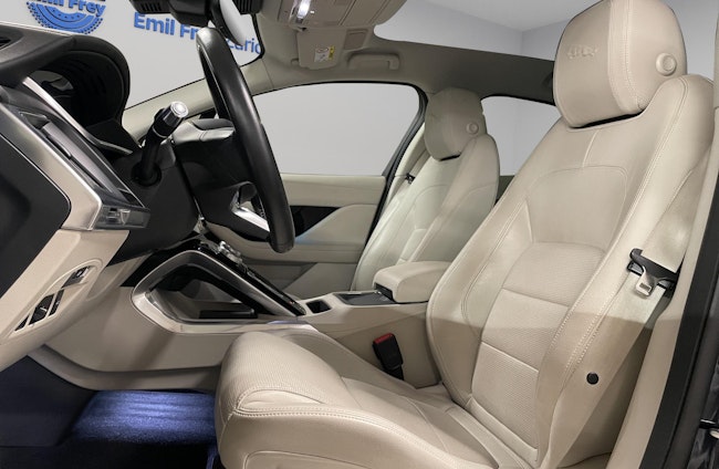 Vehicle image 11 Vehicle image 11