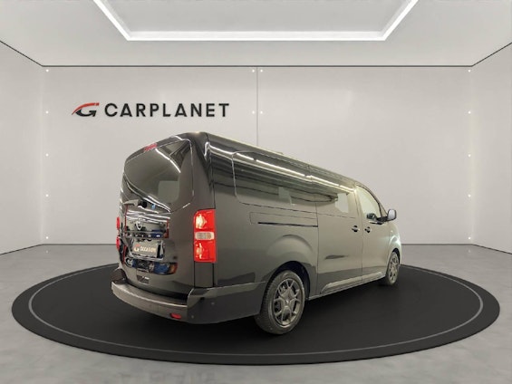 Vehicle image 3 Vehicle image 3