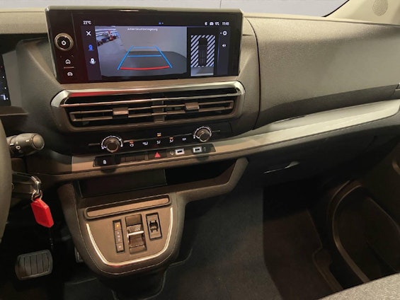 Vehicle image 7 Vehicle image 7