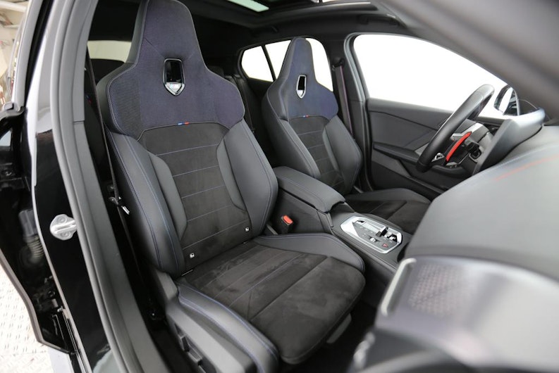 Vehicle image BMW 1 SERIES