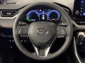 Vehicle image TOYOTA RAV4 2.5 Plug-In-Hybrid Platinum