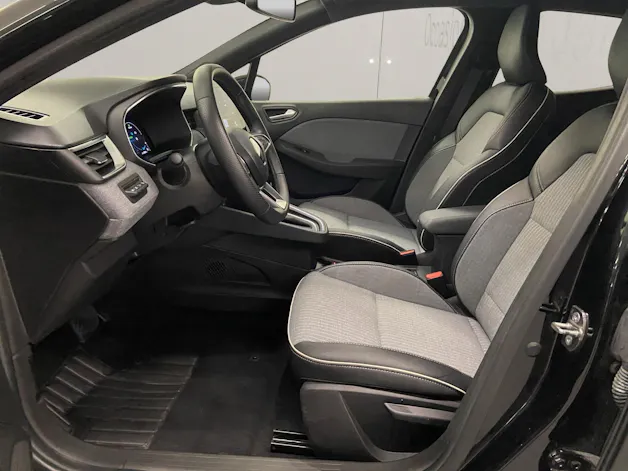 Renault Clio 1.6 E-Tech Automat techno