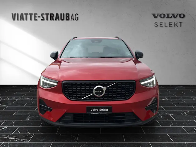 Volvo XC40 2.0 B4 MH Plus Dark AWD
