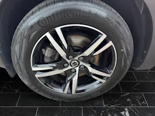 Volvo XC40 2.0 B4 MH Plus Dark AWD