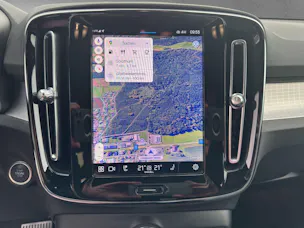 Volvo XC40 2.0 B4 MH Plus Dark AWD