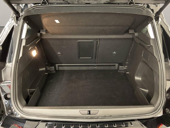 Vehicle image 12 Vehicle image 12