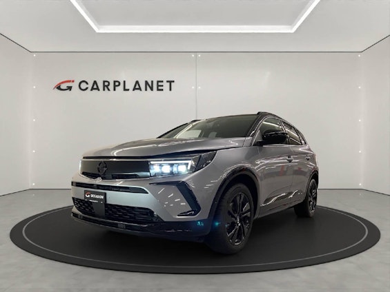 First vehicle image First vehicle image