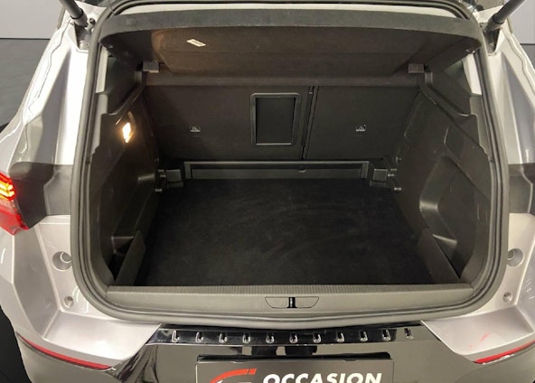 Vehicle image 12 Vehicle image 12