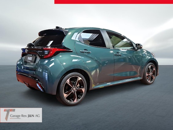 Vehicle image 5 Vehicle image 5