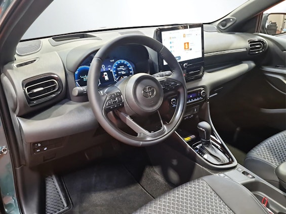 Vehicle image 9 Vehicle image 9