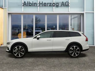 VOLVO V60 Cross Country 2.0 B5 Ultimate AWD