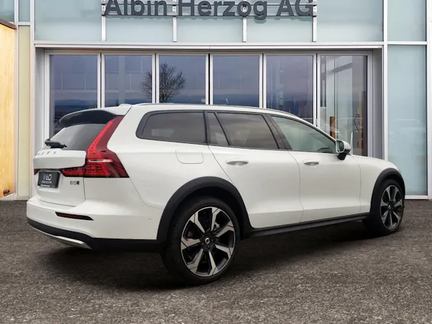 Volvo V60 Cross Country 2.0 B5 Ultimate AWD