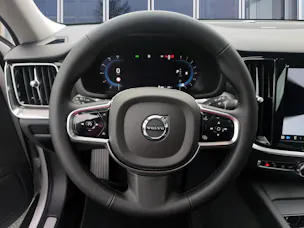 VOLVO V60 Cross Country 2.0 B5 Ultimate AWD