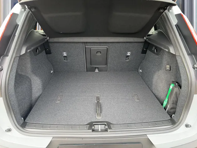 Volvo XC40 2.0 B4 MH Plus Dark