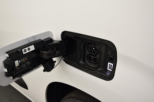 Vehicle image OPEL Combo-e Cargo 2.4 t Electric