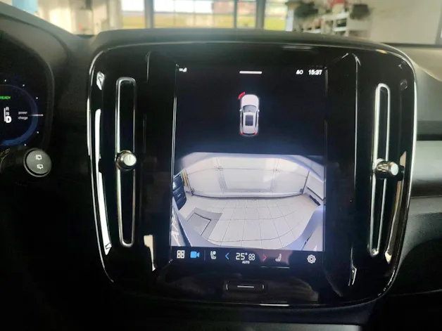 Volvo XC40 E60 Core