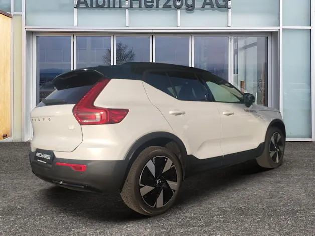 Volvo XC40 E60 Core