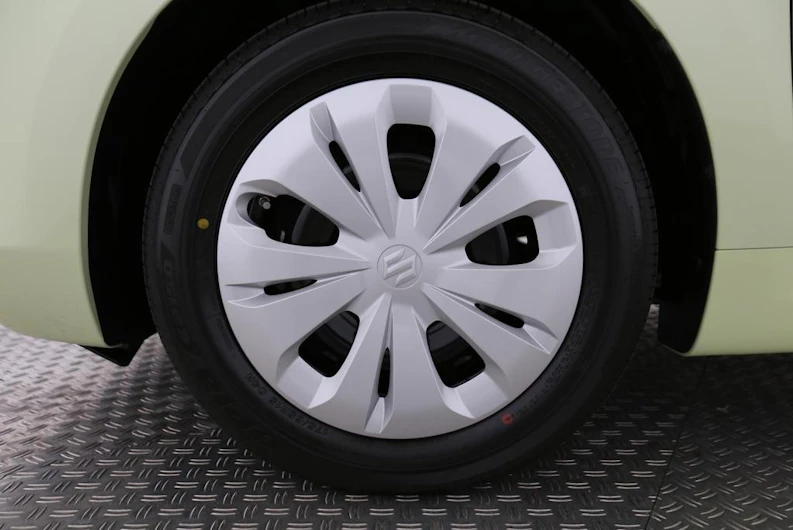 Fahrzeugbild SUZUKI SWIFT