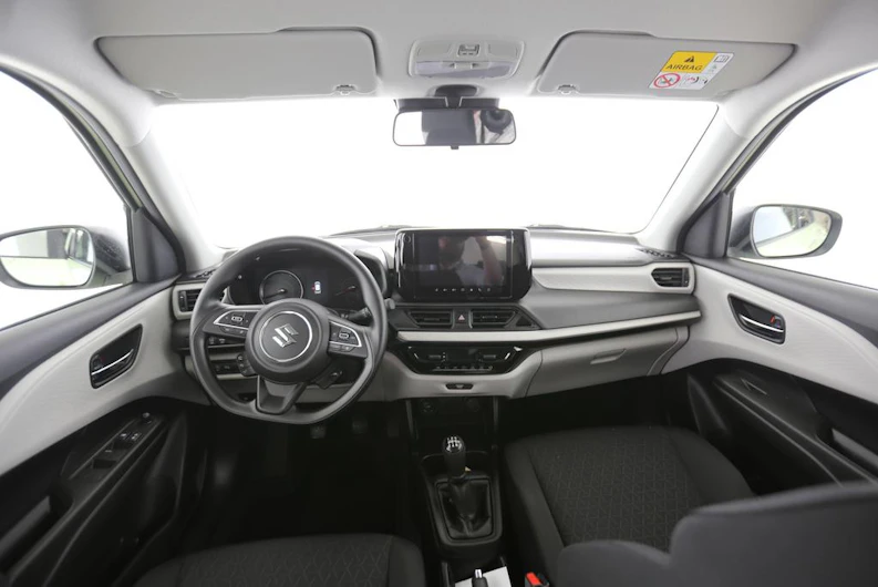 Fahrzeugbild SUZUKI SWIFT