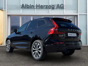Volvo XC60 2.0 B4 MH Plus Dark AWD