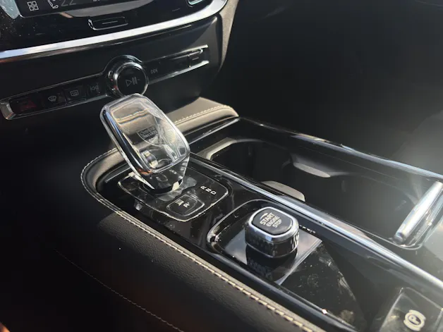 Volvo V60 2.0 T6 TE Ultra Dark eAWD