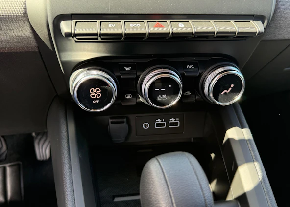 Fahrzeugbild 10 Fahrzeugbild 10